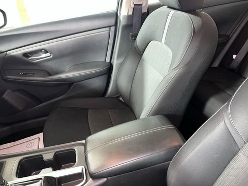 Used 2024 Nissan Sentra SV image 25