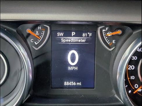 Used 2018 Jeep Wrangler Unlimited Sport S image 21