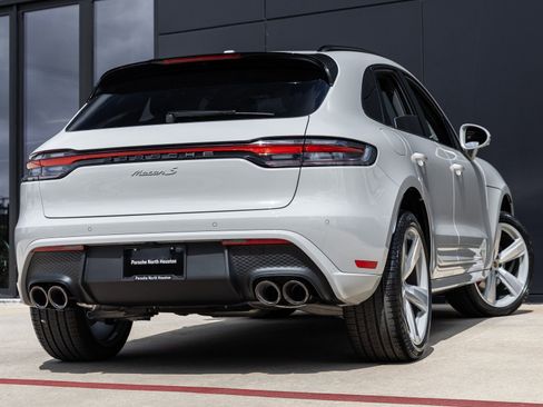 New 2026 Porsche Macan S image 11