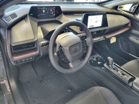 New 2026 Toyota Prius Plug-In Hybrid FWD image 14