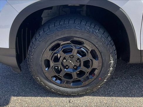 New 2025 Honda Ridgeline TrailSport+ image 8