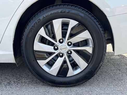 Used 2022 Nissan Altima 2.5 S image 11