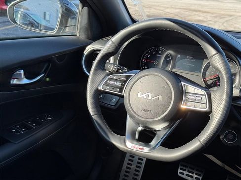 Used 2023 Kia Forte GT-Line w/ GT-Line Technology Package image 15