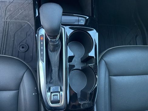 Used 2025 Chevrolet Trax ACTIV w/ Driver Confidence Package image 32