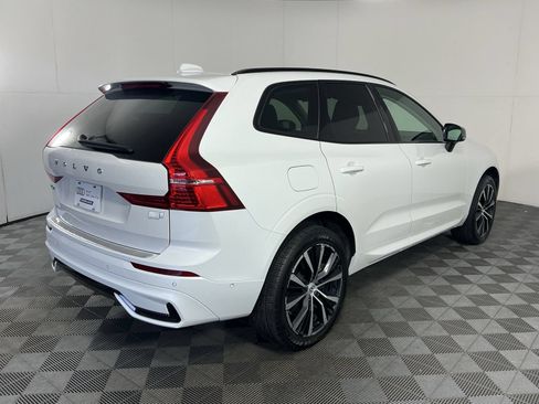 Used 2023 Volvo XC60 T8 Plus w/ Climate Package AWD/4WD image 9