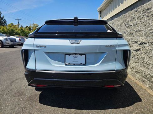 Used 2024 Cadillac Lyriq Tech w/ Driver Assist Package AWD/4WD image 6