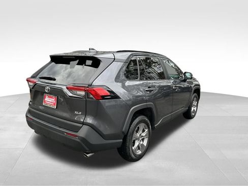 Used 2025 Toyota RAV4 XLE image 5