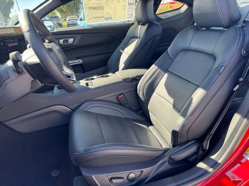 New 2025 Ford Mustang Premium image 16