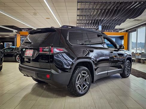 New 2026 Jeep Cherokee Limited image 3