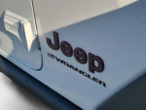 New 2026 Jeep Wrangler Rubicon image 40