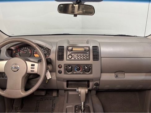 Used 2006 Nissan Frontier XE w/ (G01) XE Preferred Pkg image 21
