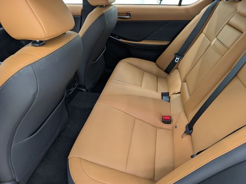 Used 2023 Lexus IS 350 F Sport image 15