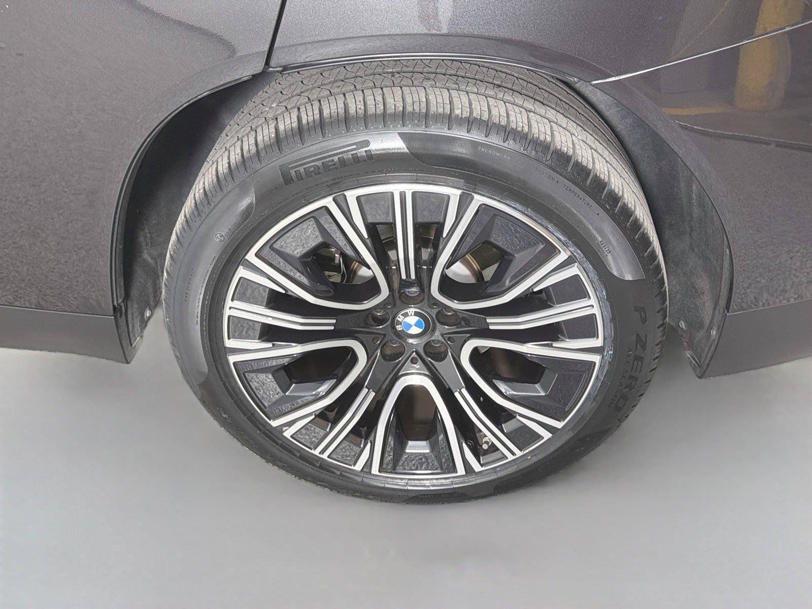Used 2025 BMW X3 xDrive30i w/ Premium Package AWD/4WD image 31