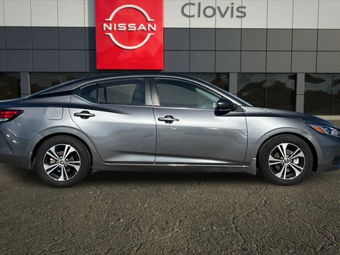 Used 2021 Nissan Sentra SV image 9