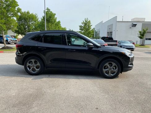 Used 2025 Ford Escape ST-Line AWD/4WD image 8