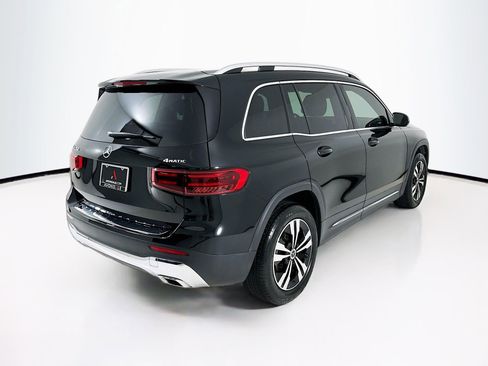 Used 2026 Mercedes-Benz GLB 250 4MATIC image 8