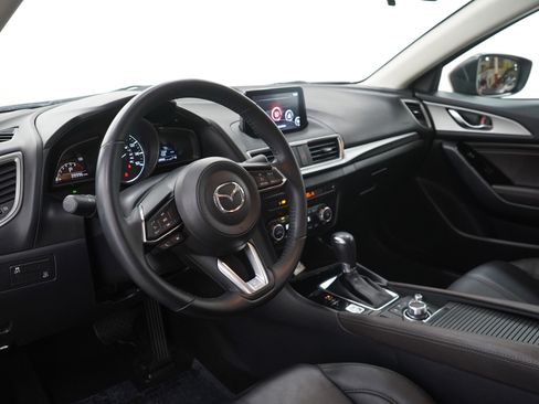 Used 2018 MAZDA MAZDA3 Touring image 20
