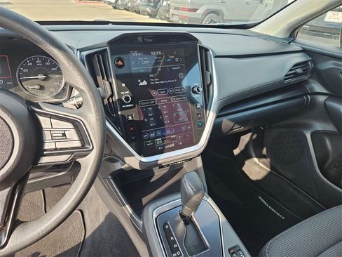 Used 2024 Subaru Crosstrek 2.0i Premium image 20