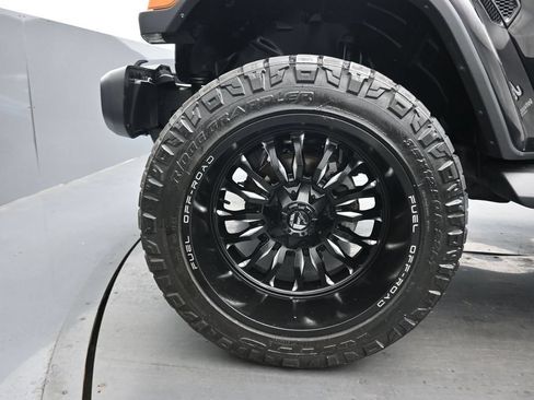 Used 2020 Jeep Wrangler Unlimited Sahara AWD/4WD image 48