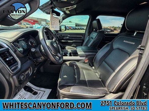 Used 2023 RAM 1500 Laramie AWD/4WD image 5