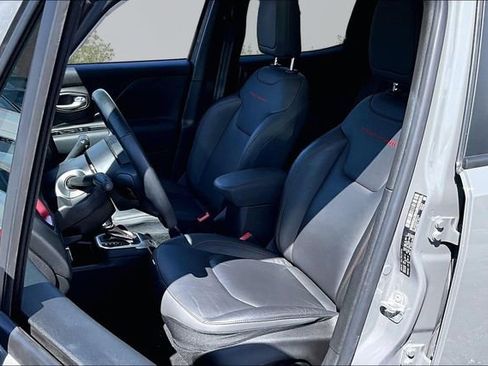 Used 2023 Jeep Renegade Trailhawk w/ Sun/Sound Group image 23