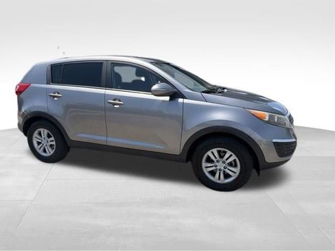 Used 2011 Kia Sportage LX FWD image 11