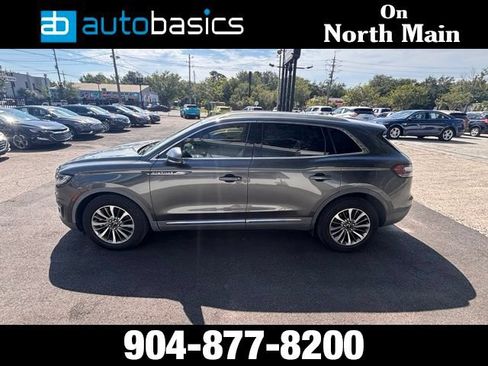 Used 2019 Lincoln Nautilus Select w/ Cargo Utility Package FWD image 2