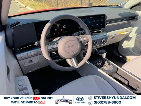 Certified 2025 Hyundai Kona SE image 2