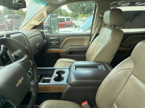 Used 2014 Chevrolet Silverado 1500 LTZ w/ LTZ Plus Package AWD/4WD image 3