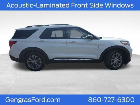 Certified 2022 Ford Explorer XLT w/ Equipment Group 202A AWD/4WD image 9