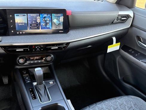 New 2026 Nissan Kicks SV w/ SV Premium Package image 10