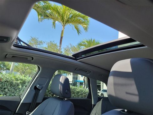 Certified 2025 Audi Q5 Premium w/ Convenience Package image 22