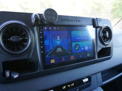 Used 2019 Mercedes-Benz Sprinter 170 image 16