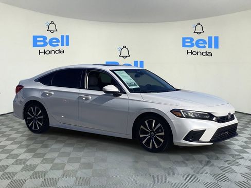 Certified 2022 Honda Civic EX image 6