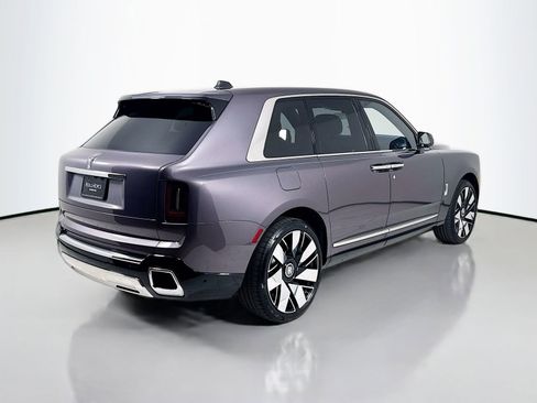New 2026 Rolls-Royce Cullinan AWD/4WD image 8
