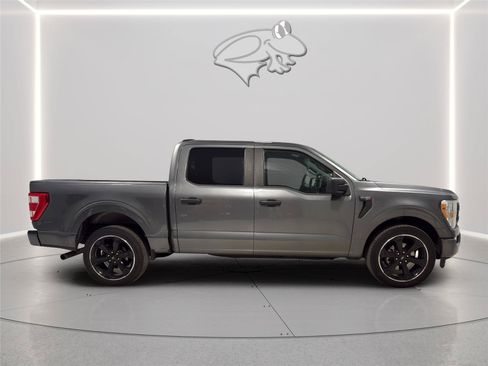 Certified 2022 Ford F150 XL w/ STX Appearance Package RWD image 6