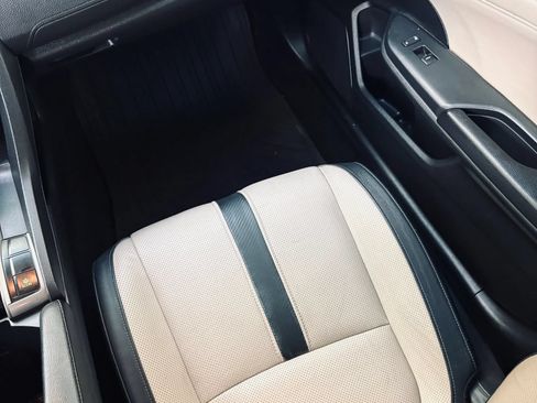 Used 2017 Honda Civic Sport Touring image 6