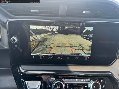 New 2026 GMC Sierra 1500 AT4 w/ Technology Package AWD/4WD image 24