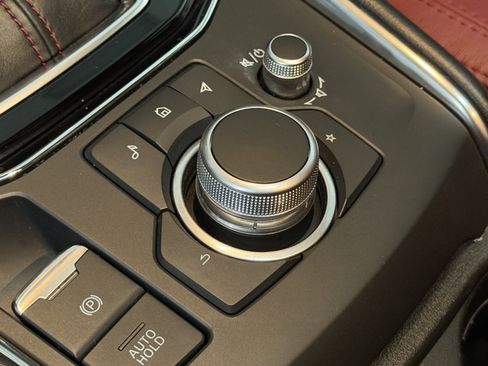 Used 2021 MAZDA CX-5 Carbon Edition image 34