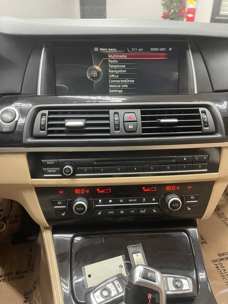 Used 2014 BMW 528i Sedan RWD image 23