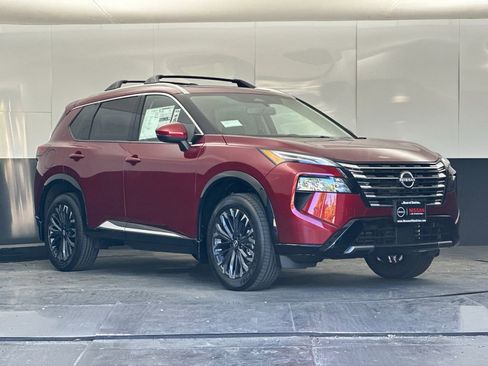 New 2026 Nissan Rogue Platinum w/ Platinum Premium Package AWD/4WD image 1