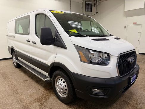 Used 2024 Ford Transit 250 Low Roof AWD w/ Exterior Upgrade Package image 11