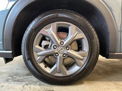 Certified 2026 Honda HR-V LX image 11