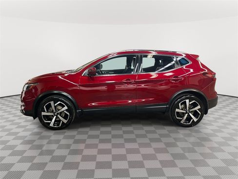Used 2020 Nissan Rogue Sport SL w/ Premium Package image 6