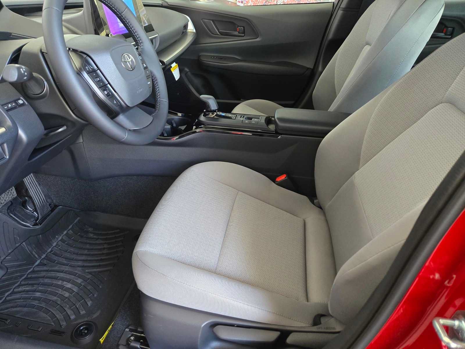 New 2027 Toyota Prius LE FWD image 8