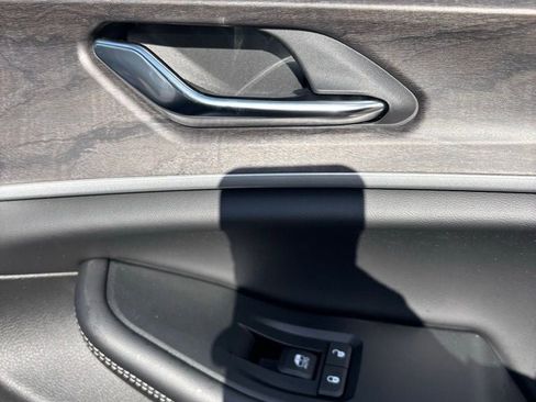 New 2025 Jeep Grand Cherokee Limited w/ Black Appearance Package image 20