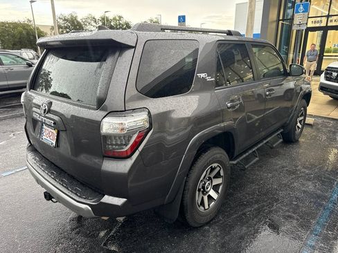 Used 2019 Toyota 4Runner TRD Off-Road Premium AWD/4WD image 3