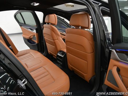 Used 2018 BMW 530e image 24