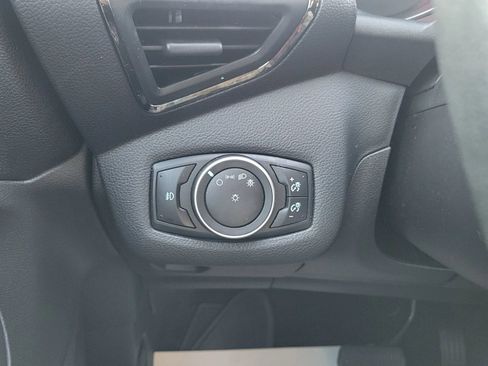 Used 2015 Ford Escape Titanium w/ Equipment Group 301A FWD image 27