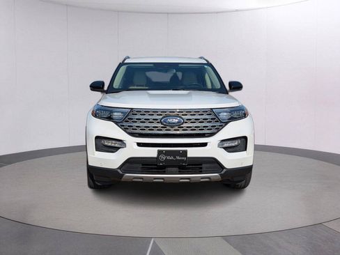 Used 2021 Ford Explorer Limited w/ Equipment Group 301A RWD image 4